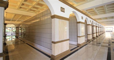 what is columbarium in tagalog|KOLUMBARYO: Tagalog.
